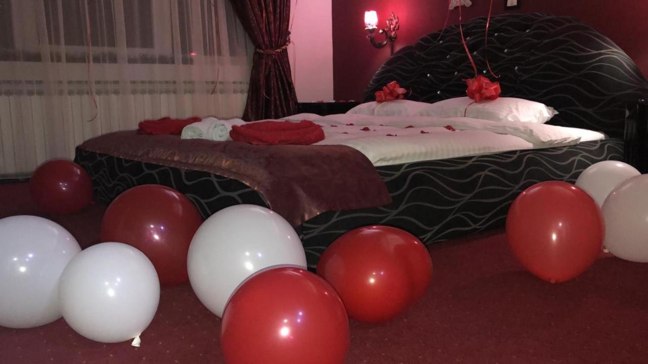 מוורובו Rey Hotel מראה חיצוני תמונה
